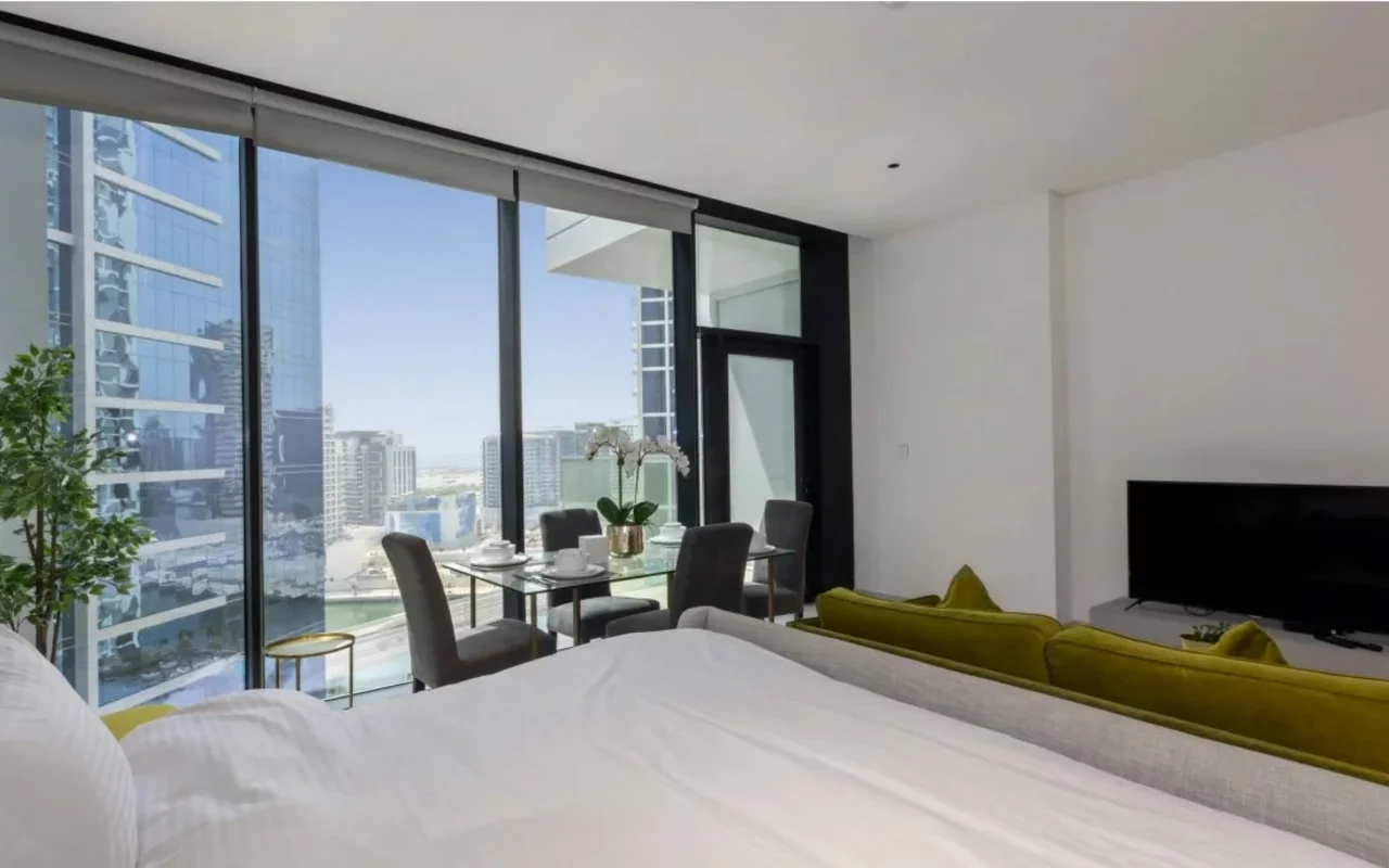 Апартаменты в комплексе Premium residence Orchid with a swimming pool and a spa center in the prestigious area of Damac ..., Дубай — 11
