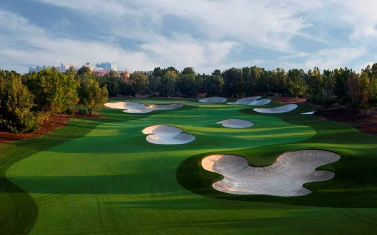 Апартаменты в комплексе New complex of villas and townhouses with a golf course Terra Golf Collection, Jumeirah Golf Est ..., Дубай — 6