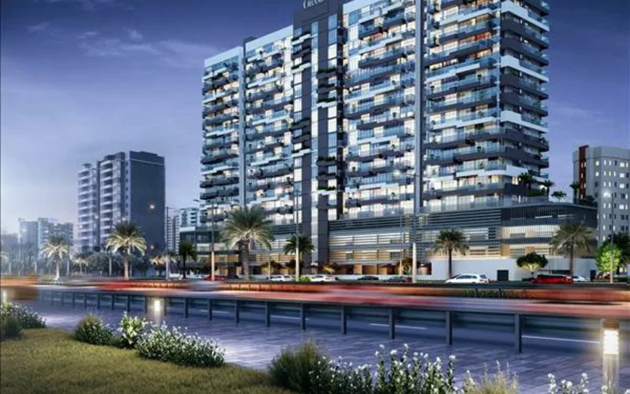 Апартаменты в комплексе Azizi Grand — new residence by Azizi with swimming pools and gardens close to the golf club in D ..., Дубай