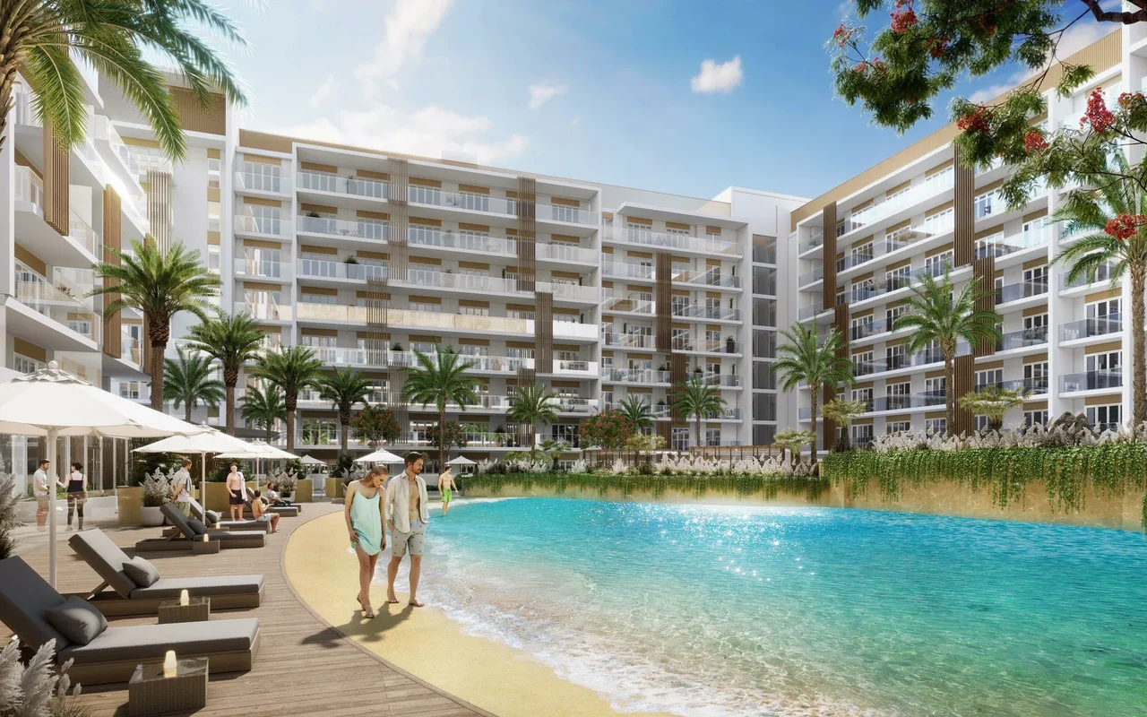 Апартаменты в комплексе New residence Beach Oasis 2 with a swimming pool and a manmade beach, Dubai Studio City, Dubai, UAE, Дубай — 2