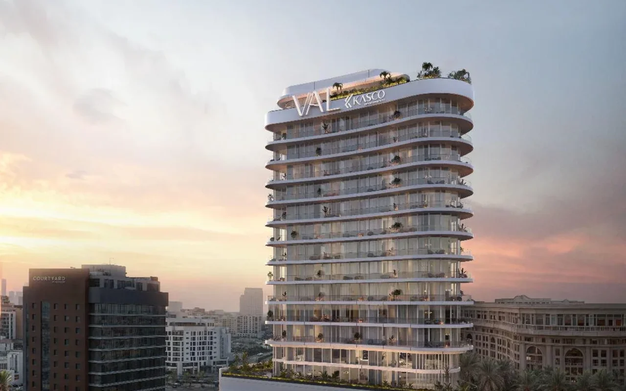 First-class residential complex VAL with a good infrastructure in the Al Jaddaf area, Dubai, UAE