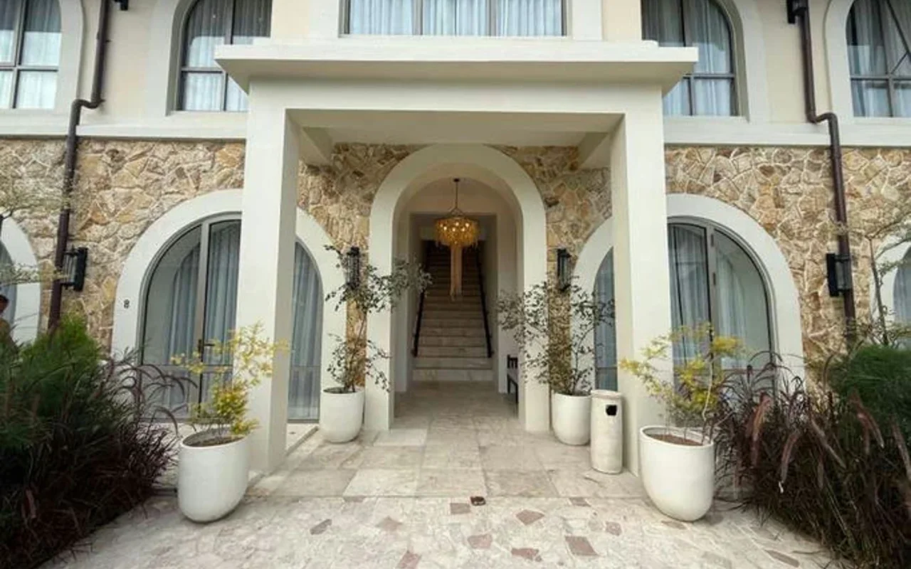 Апартаменты в комплексе MAISON BOHEME – residential development in Sanur, Bali, Бали